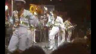 kool amp gang live get down on it [upl. by Carine743]