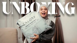 unboxing amp styling you vote the outfit with zalora ✨ [upl. by Emili]